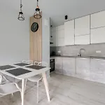 Апартаменти Rivus With Parking In By Renters Гдиня