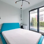 Апартаменти Rivus With Parking In By Renters Гдиня