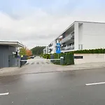 Rivus With Parking In By Renters Гдиня