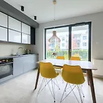 Rivus With Parking In By Renters Апартаменти *
