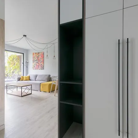 Rivus With Parking In By Renters * Gdynia