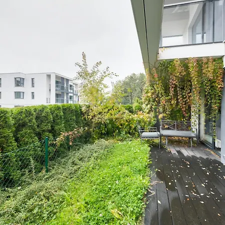 Rivus With Parking In By Renters * Gdynia