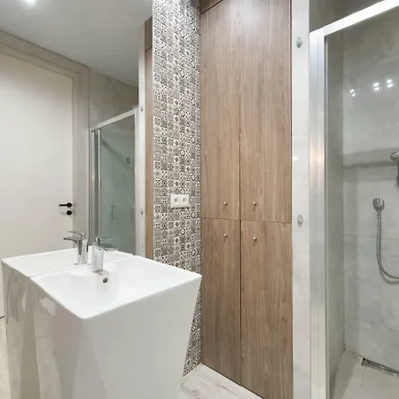 Rivus With Parking In By Renters Gdynia